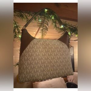 Michael Kors Brown and Cream Signature Shoulder Bag